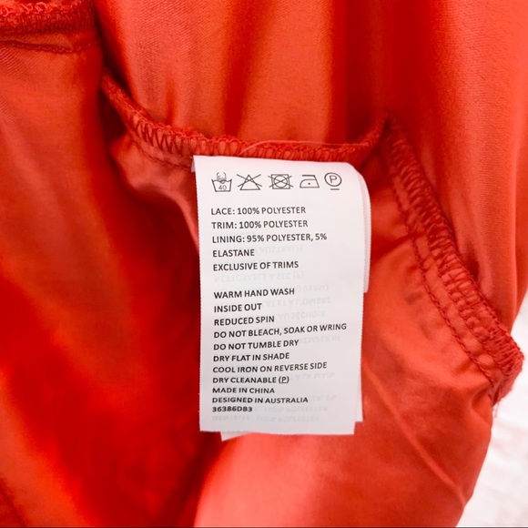 Bardot Gemma Lace Halter Dress Size 6 - Picture 4 of 7